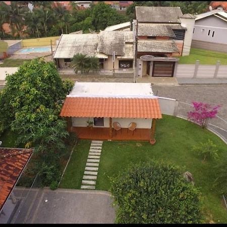 Encantadora Casa Container Blumenau Exteriér fotografie